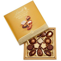 Lindt Swiss Luxury Selection Chocolates 145g